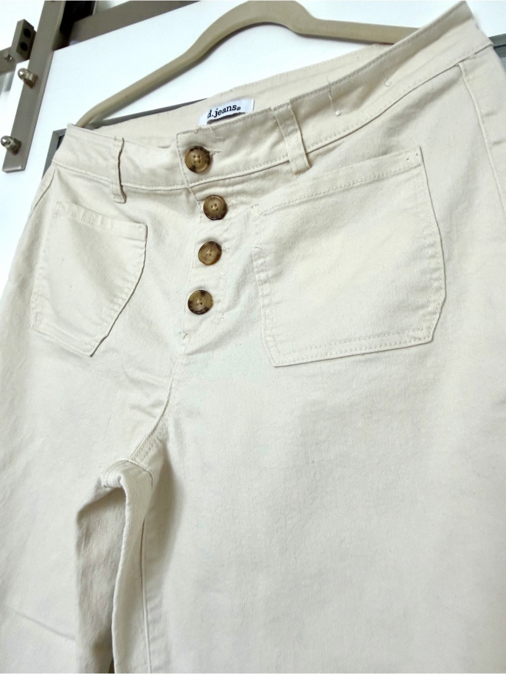 d. jeans Cream Wide-Leg High-Rise Jeans with Button Front
